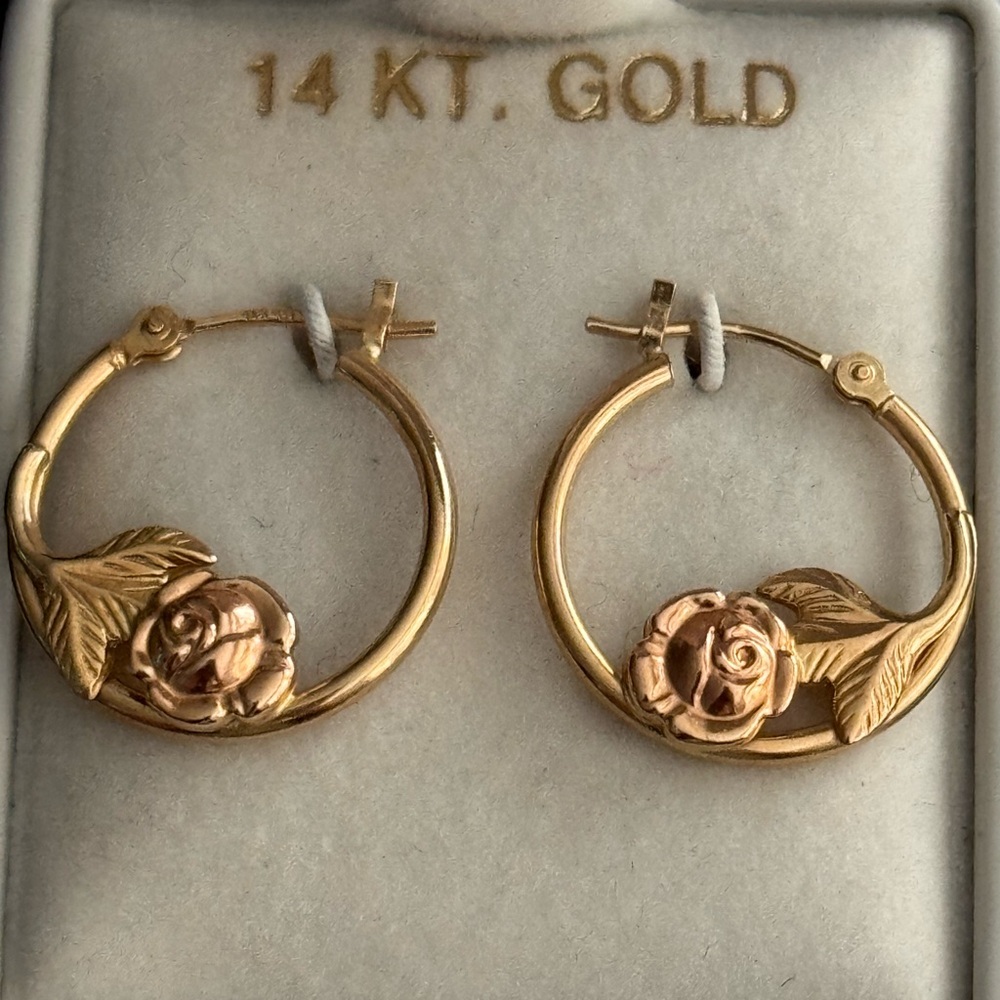 14kt Two-Tone Gold Floral Hoop Earrings